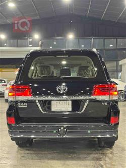 تويوتا لاندكروزر